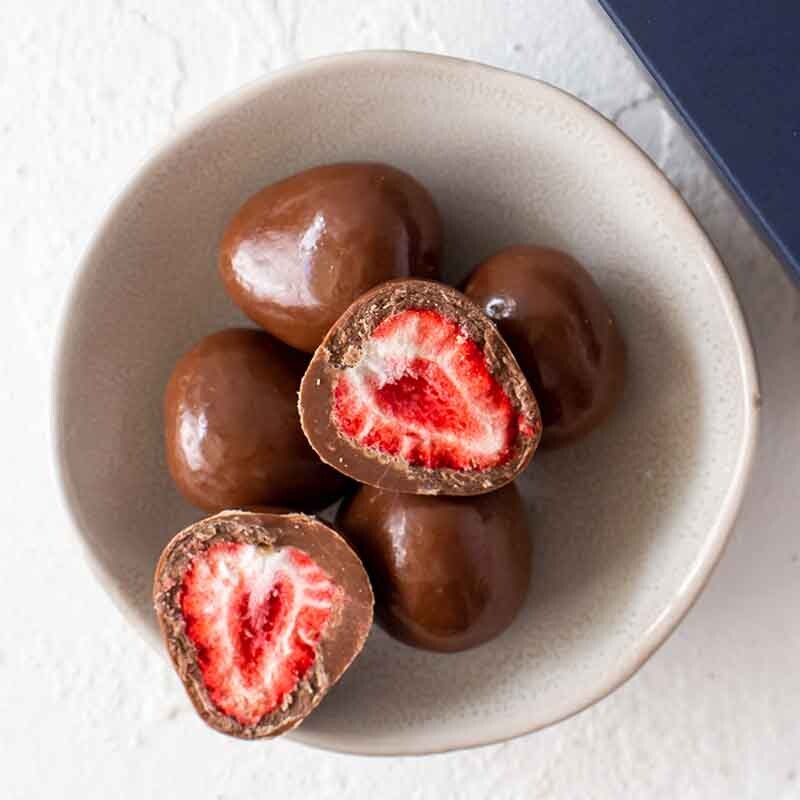 Organic Times Organic Milk Chocolate Strawberries 100g, view 4 of 4